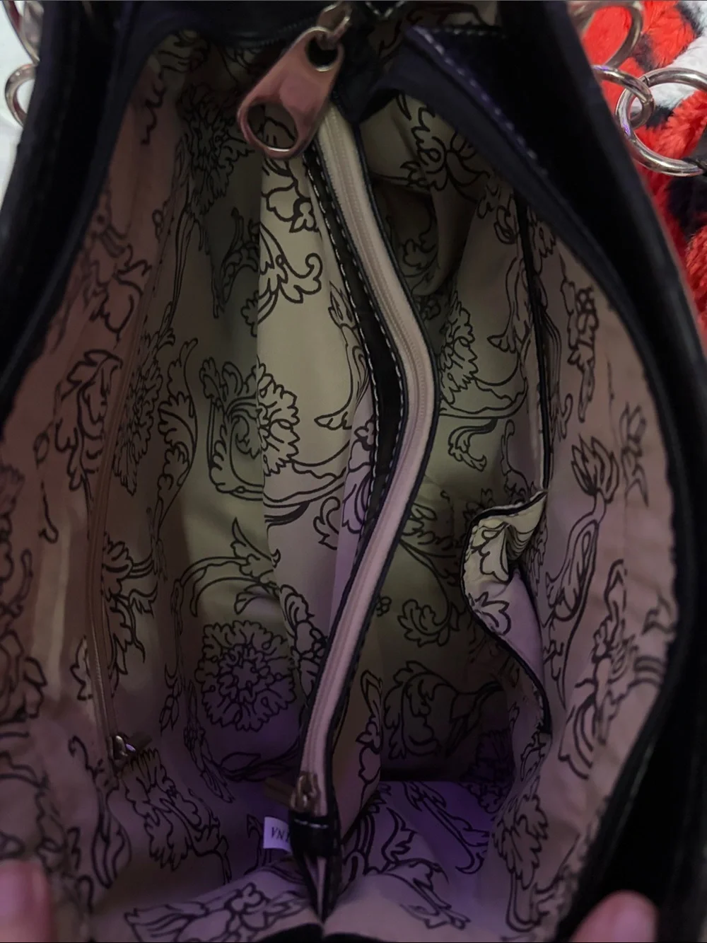 Realtree Pink Fleur-de-Lis Rhinestone Shoulder Bag with Black Trim